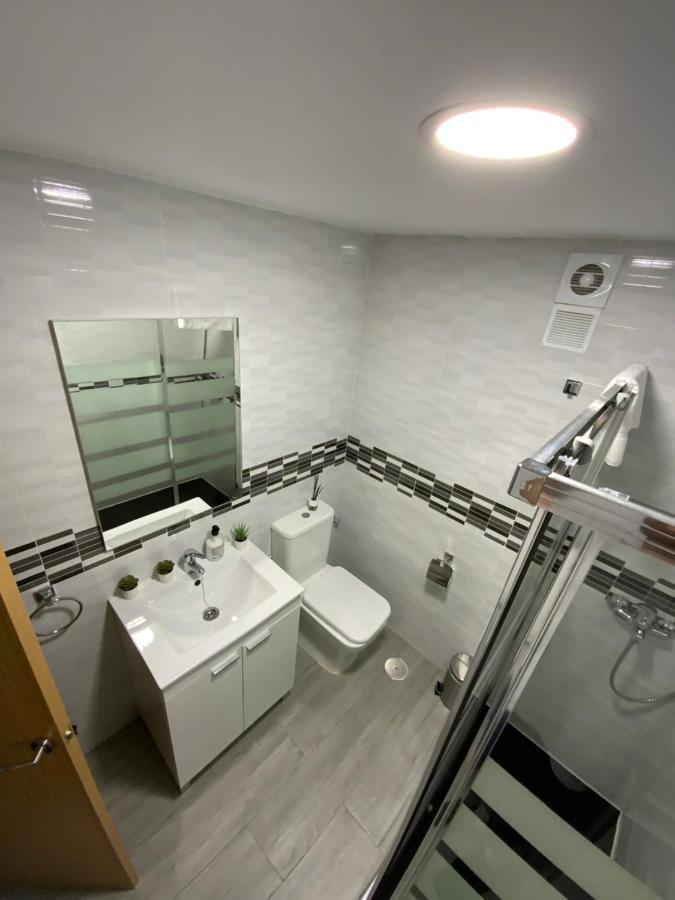 4 Capulino Apartamentos Málaga Eksteriør billede